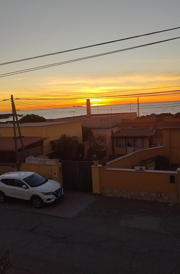 Sunset Beach Фиумичино Екстериор снимка