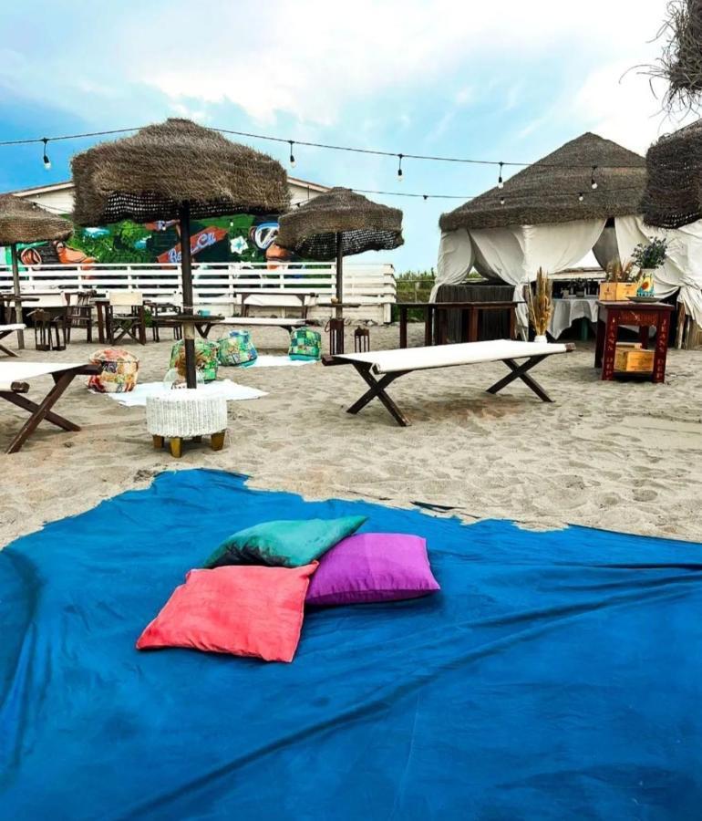 Sunset Beach Фиумичино Екстериор снимка