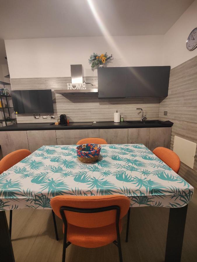 Sunset Beach Фиумичино Екстериор снимка