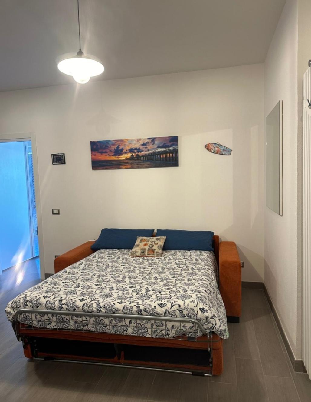 Sunset Beach Фиумичино Екстериор снимка